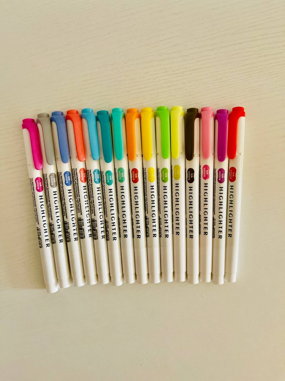 سێتی قەڵەمی هایلایتەری ڕەنگاو ڕەنگ