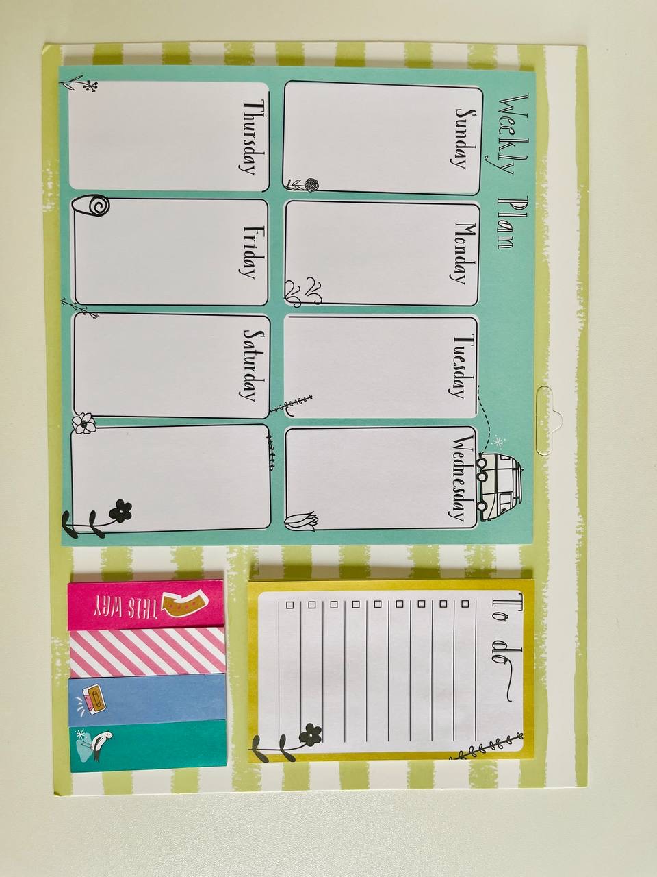 پلانەر و ستیکەر