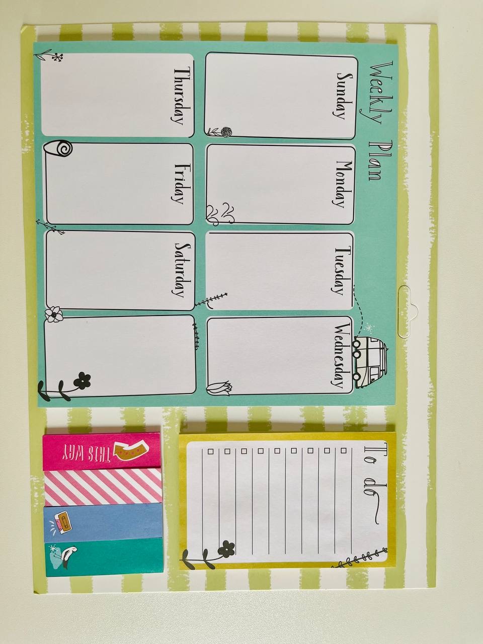 پلانەر و ستیکەر