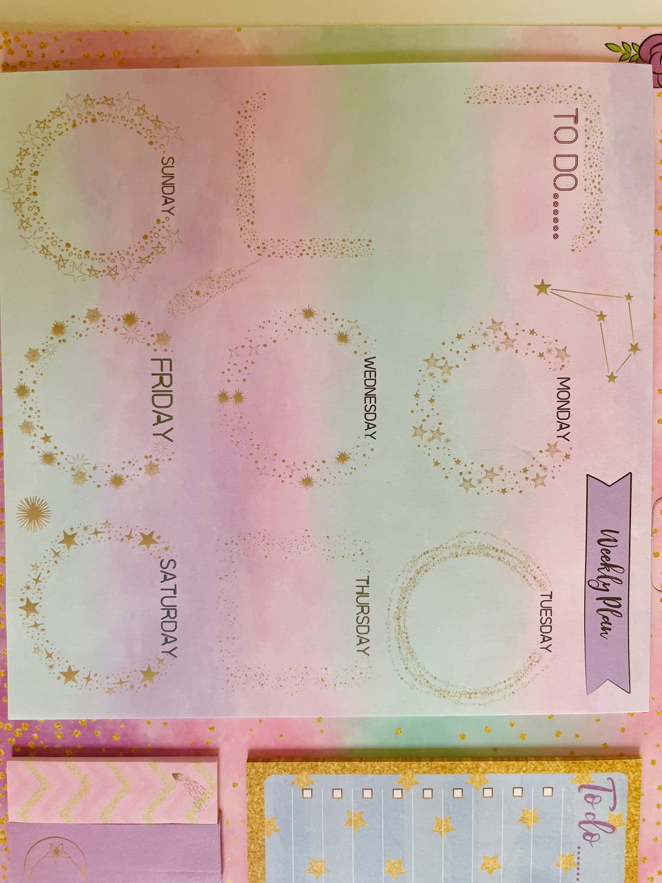 پلانەر و ستیکەر