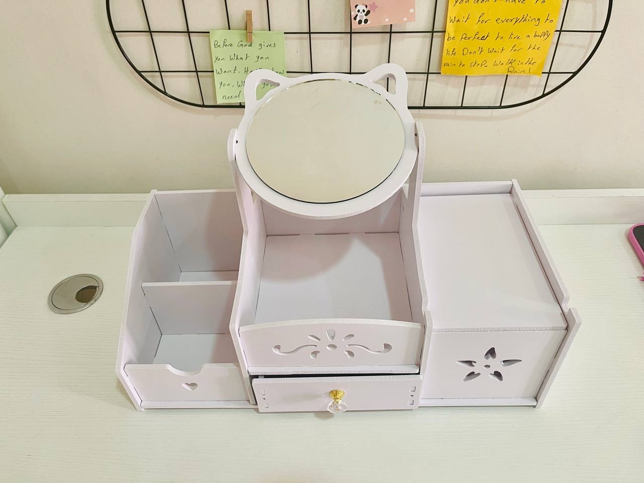 ستاندی ئاوێنە